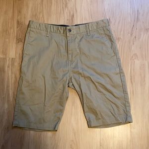 Volcom Dress Casual Dress Shorts - Size 32